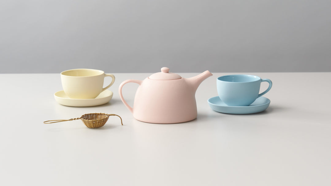 Porcelain Teapots & Tea Sets: A Timeless Tradition Meets Modern Elegance